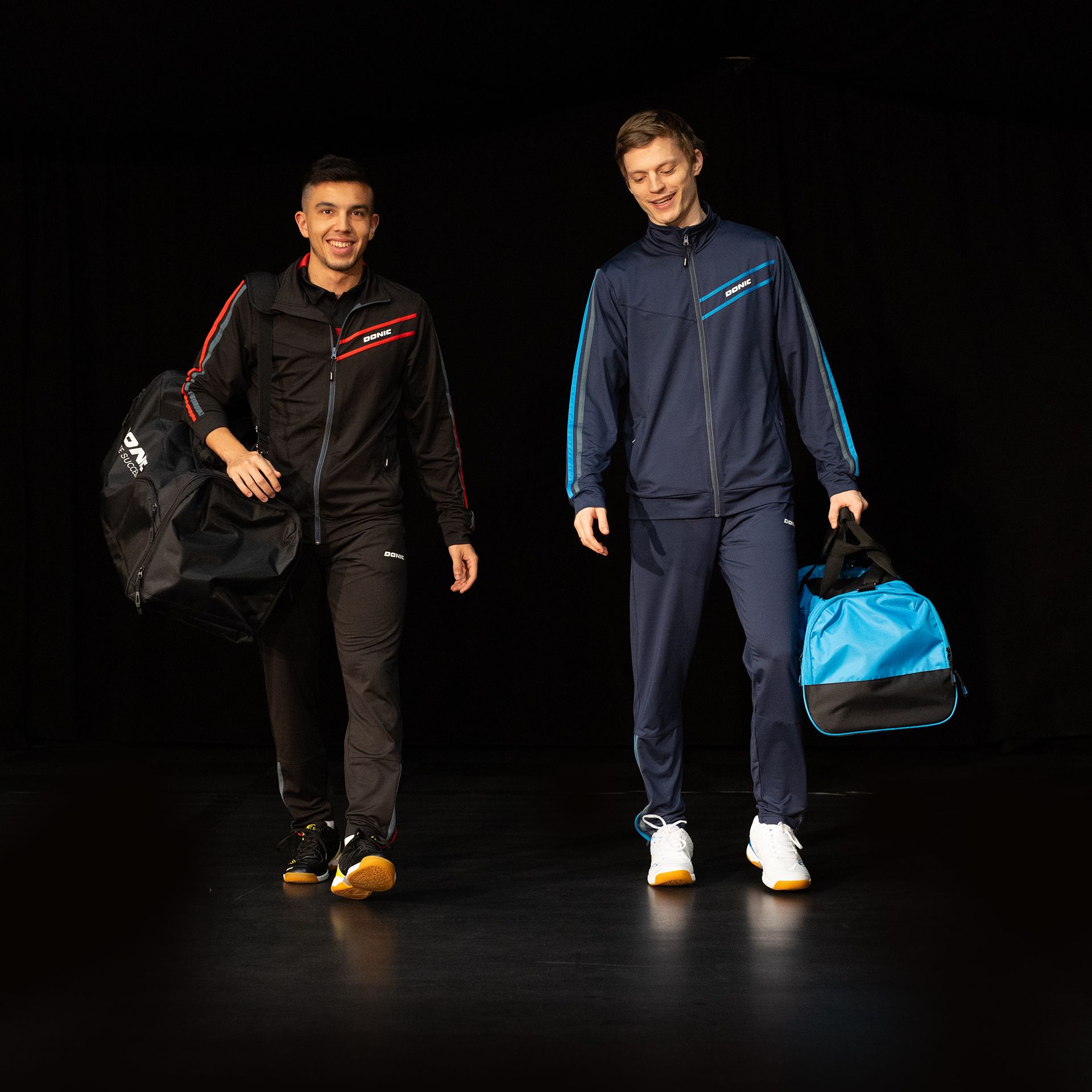 DONIC Anzug  CAPRI navy/cyan L DONIC Anzug  CAPRI navy/cyan L